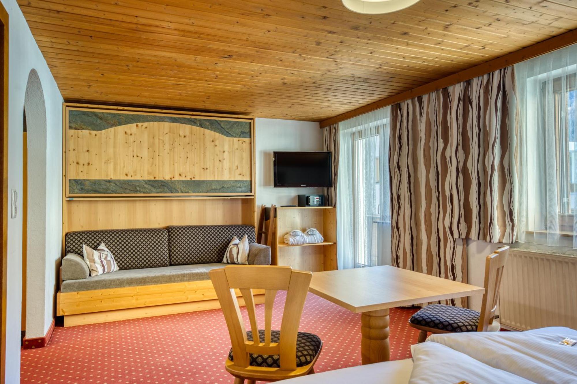 Hotel Klausnerhof Tux Eksteriør billede