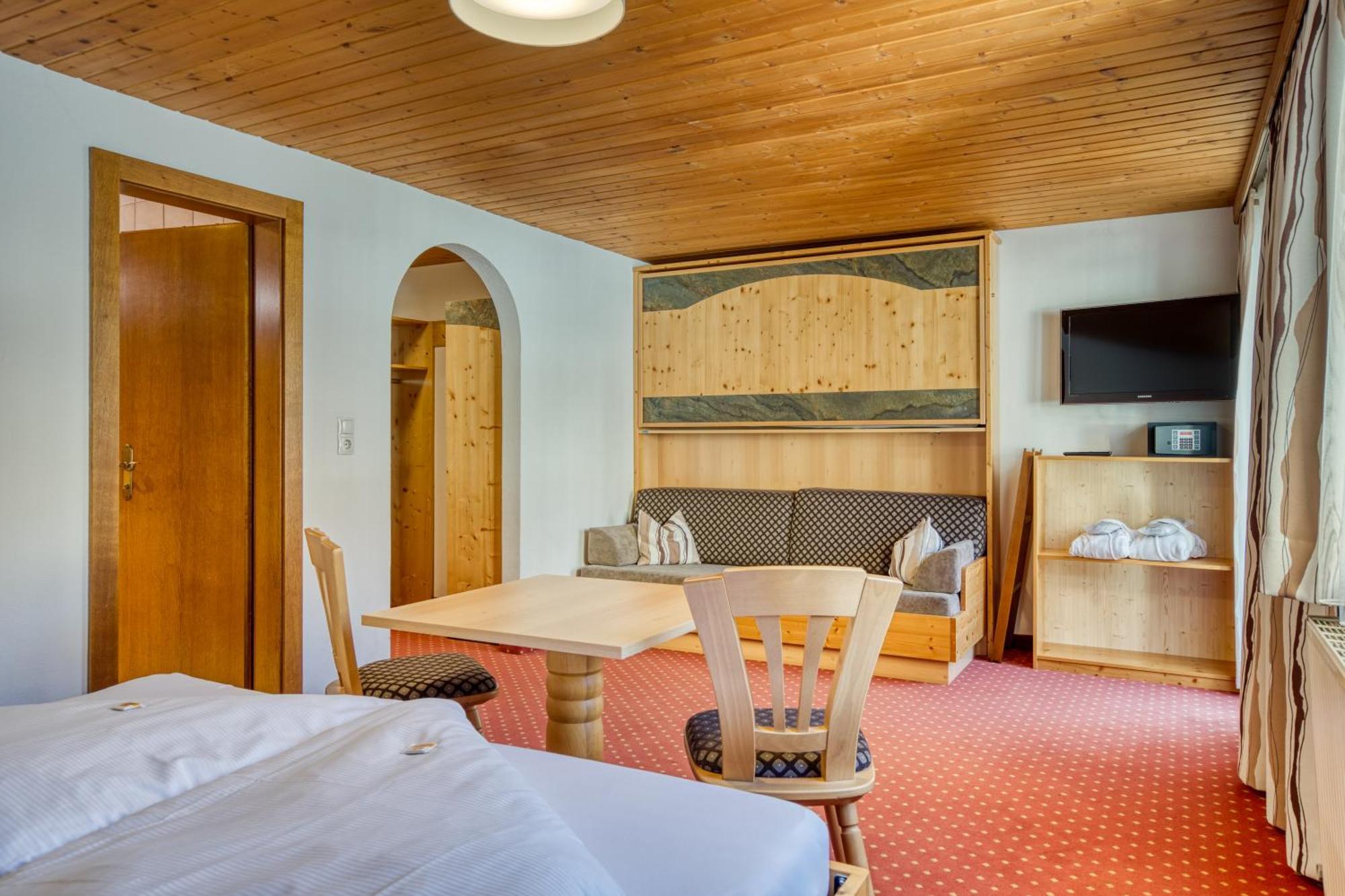 Hotel Klausnerhof Tux Eksteriør billede